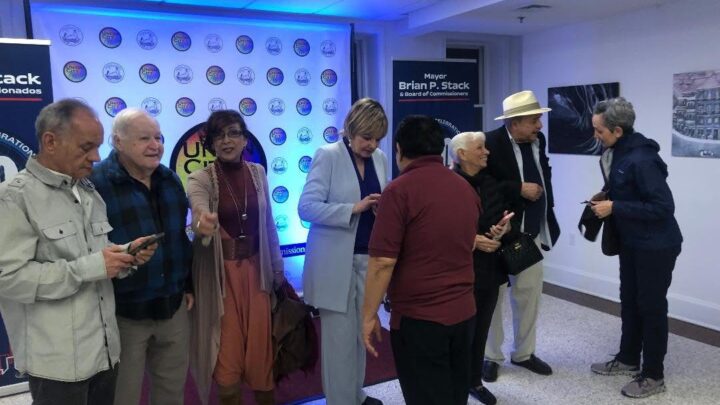 Nace el grupo Dramaturgia del Exilio Cubano 