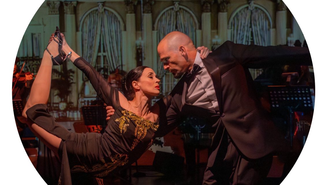 Triángulo amoroso en el Thalia Spanish Theatre